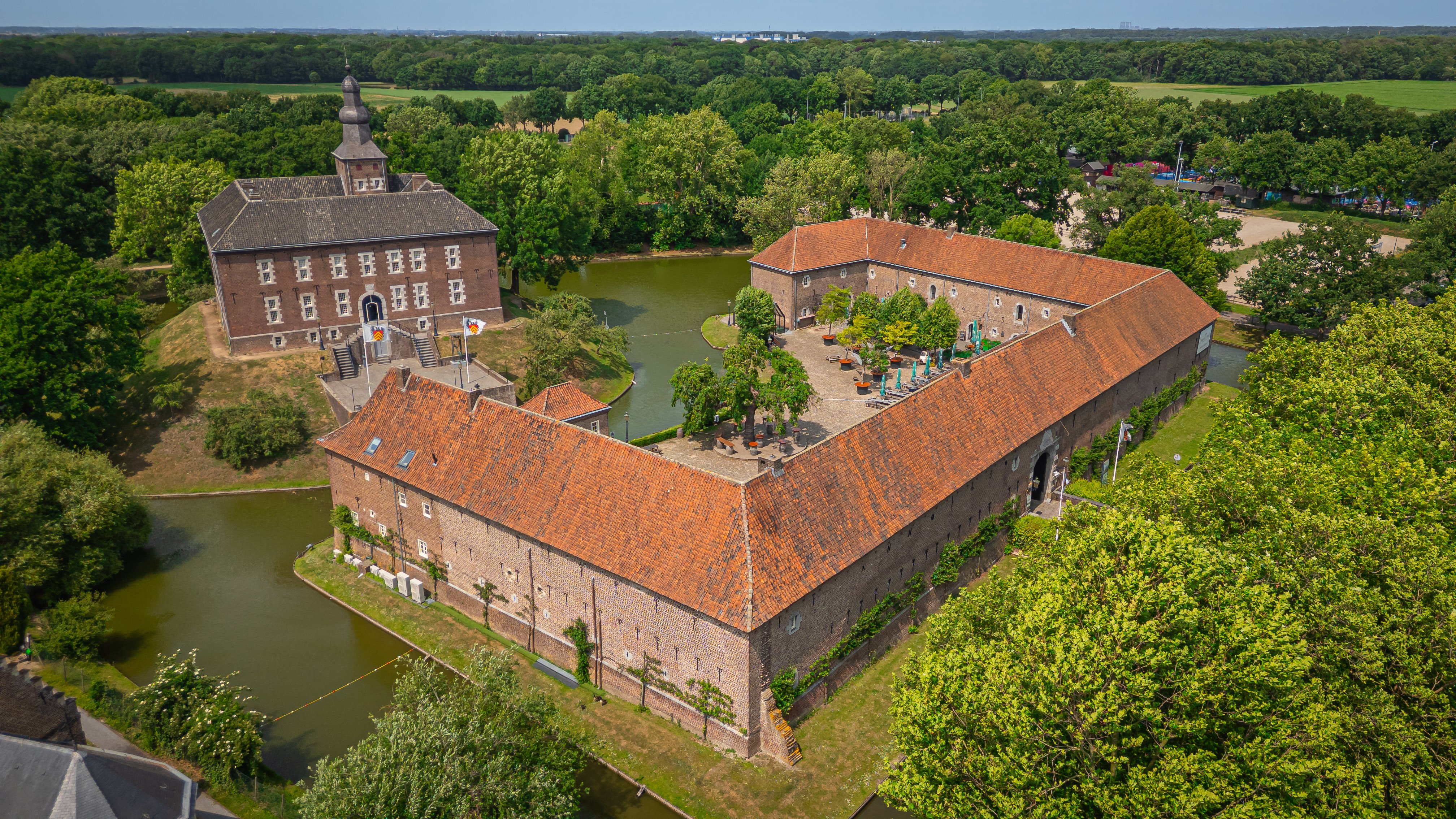 Moederdag High Tea bij Kasteel Limbricht